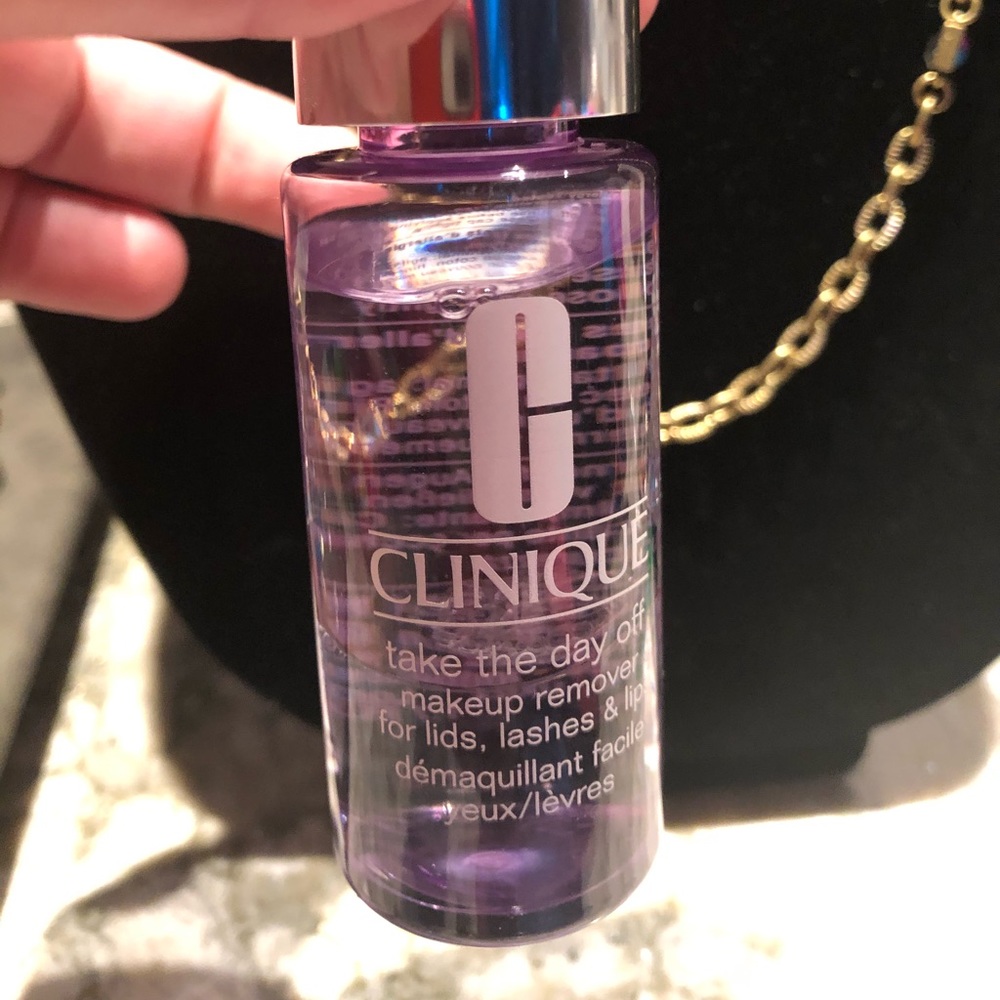 Make up remover